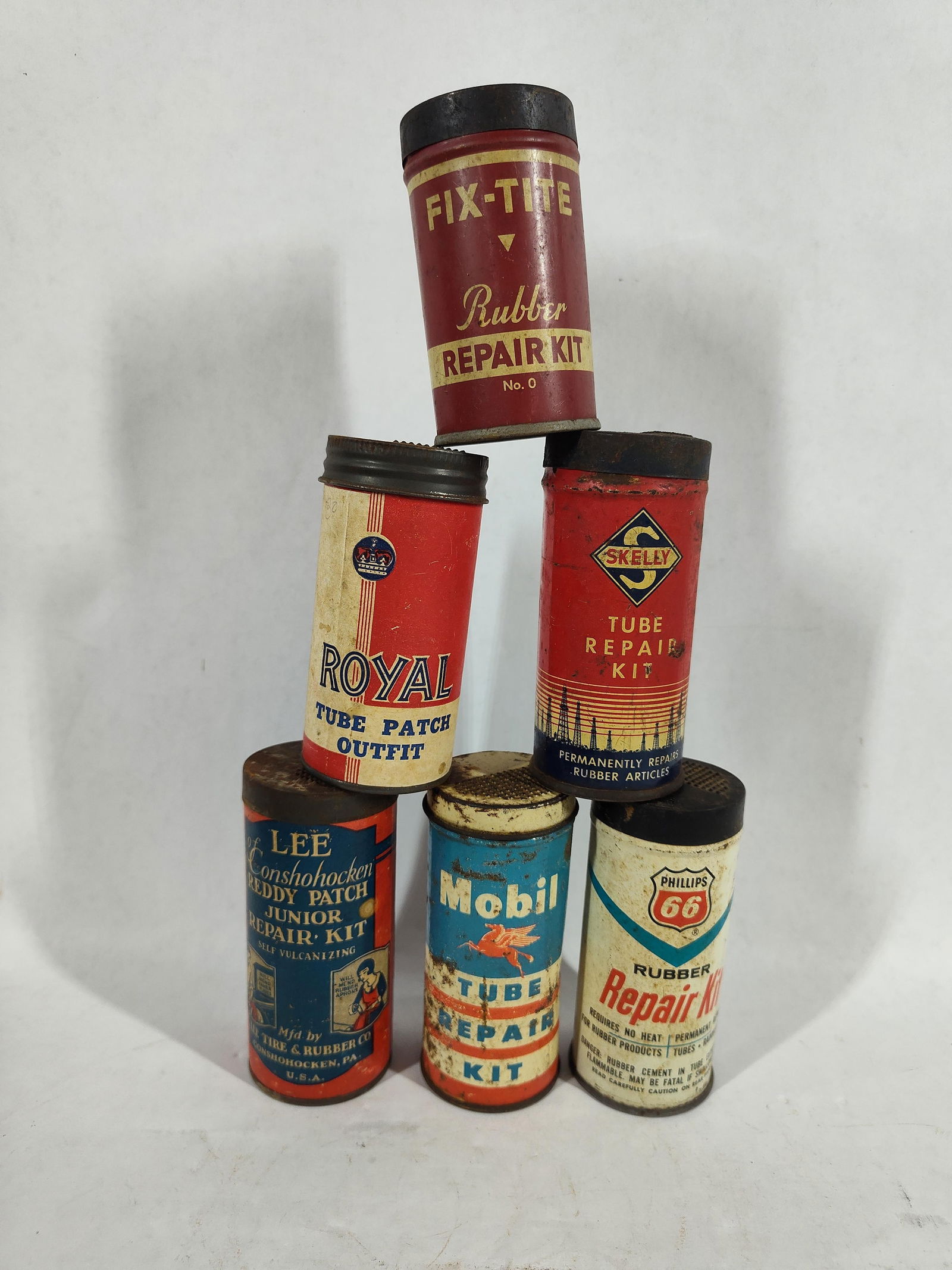 Early Petro advertising lot of tube, patch and repair tins (1 of 5)