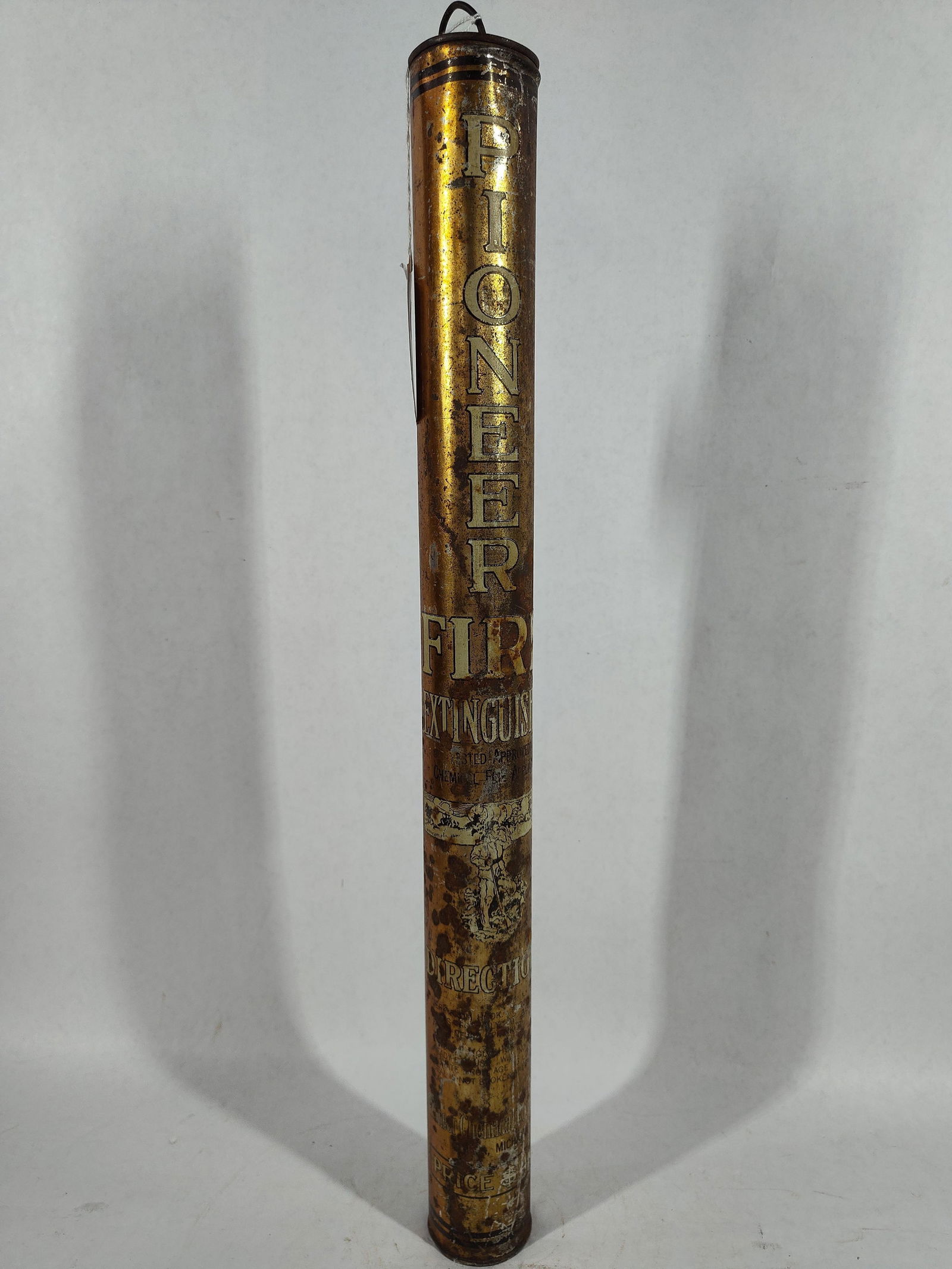 Early Dry Chemical Hanging Instantaneous Pioneer Fire Extinguisher (1 of 5)