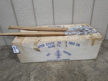 United States Silver Tree Co Aluminium Tree