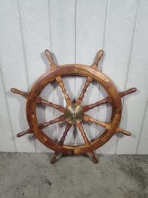 Large Captains Ship Wheel
