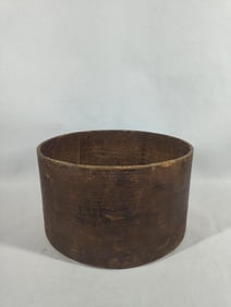 8 Qt Wood Dry Measure