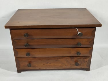 4 Drawer Felt Lined Chest