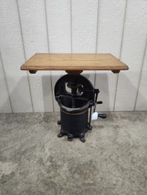 Enterprise Stuffer Base w/Table Top Stand
