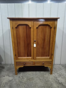 Oak 2 door 2 drawer Shelved cabinet