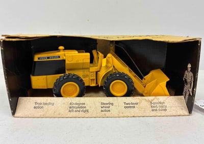 Ertl John Deere Loader Industrial Edition