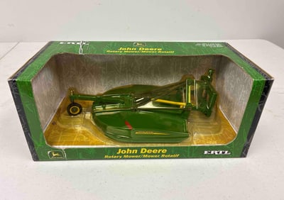 Ertl John Deere Rotary Mower / Rotatif Farm Toy Replica