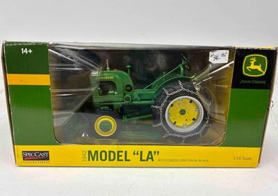 Spec Cast John Deere 1942 Model LA WF Tractor w/ Plow and Chains
