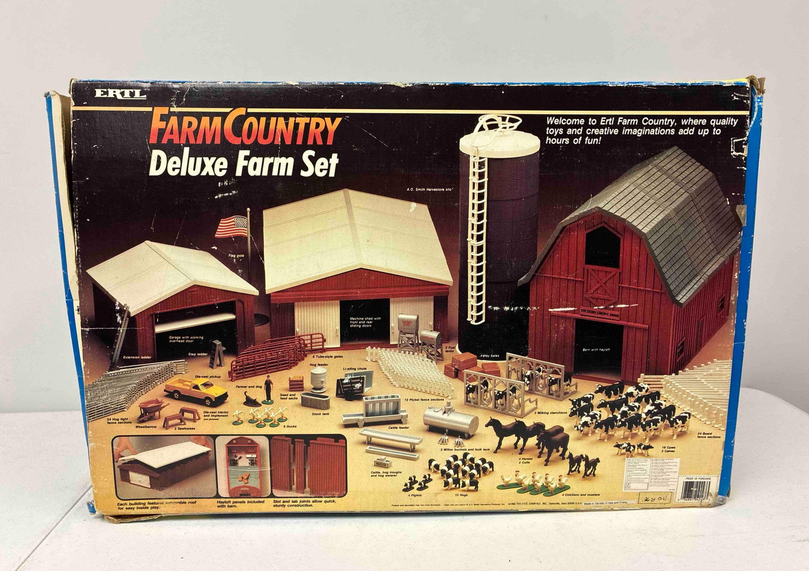 Ertl Vintage Farm Country Deluxe Farm Play Set in Original Packaging (1 of 3)