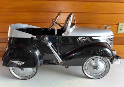 Classic Gendron Ford Pioneer Roadster Pedal Car