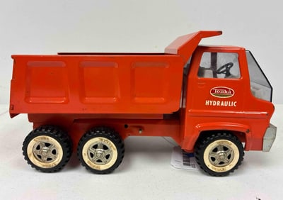 Tonka Vintage Hydraulic Dump Bed Truck