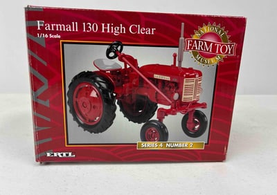 Ertl Farmall 130 High Chair Nat. Farm Toy Museum Collector Edition Series 4 No. 2