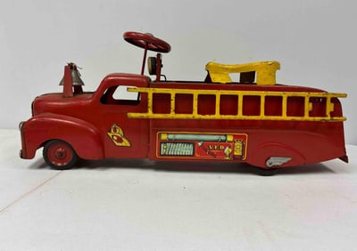 Marx Volunteer Ride on Fire Truck