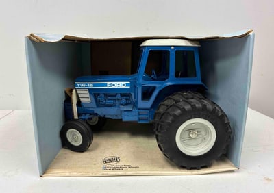Ford TW-15 Tractor