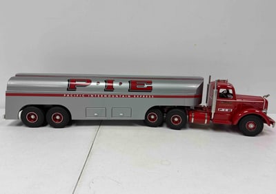 Smith Miller PIE Tanker Truck