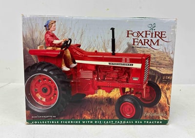 Ertl Fox Fire Farm International 826 WF White Stripe Collector Tractor w/ Miss Charlotte No. 6