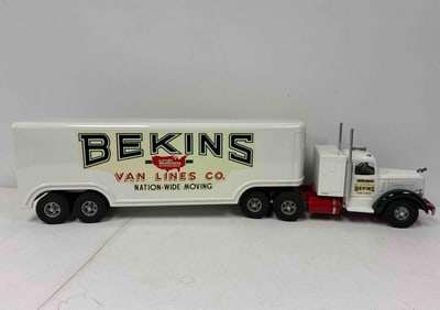 Smith Miller Bekins Van Line Moving Truck