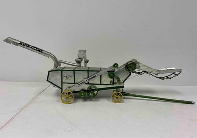 John Deere Scale Model Thrasher