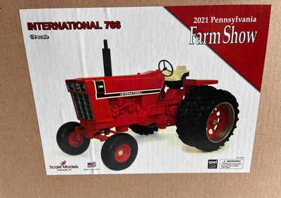 International 766 WF 1/8 Black Stripe 2021 Pennsylvania Farm Show limited edition 52/99 Tractor