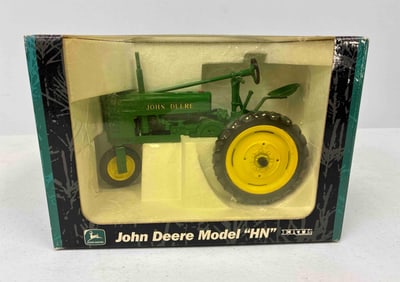 Ertl John Deere Model HN Collector Edition NF HD Tractor