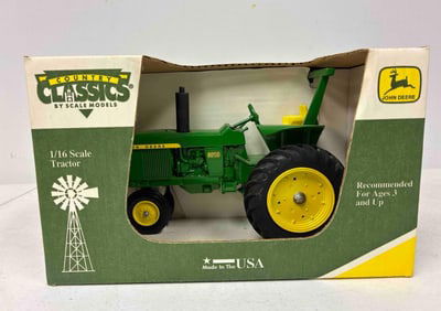 Ertl John Deere NF 3010 National Safety Council Special Edition Tractor w/ Roll Guard