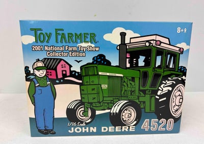 Ertl John Deere WF 4520 Toy Farmer 2001 Nat. Farm Toy Show Collector Edition