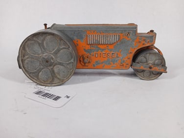 Early Hubley Diesel Road Grader Scale Model Replica