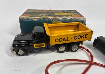 Linemar Toys Battery Op RC Coal/Coke Dump Bed Truck