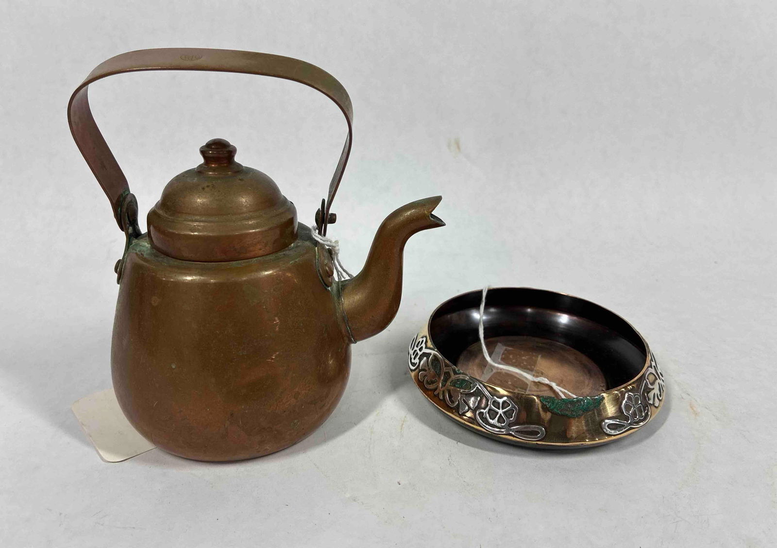 Heintz Art Metal Shop Copper Pot & Sterling Coaster: Mini 4 in copper pot art deco 1930s. Copper and sterling art deco coaster is 4 inches in diameter