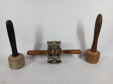 Primitive Kitchen Wares Lot Inc. Wood handled Stoneware Tenderizers & Rolling Donut Cutter