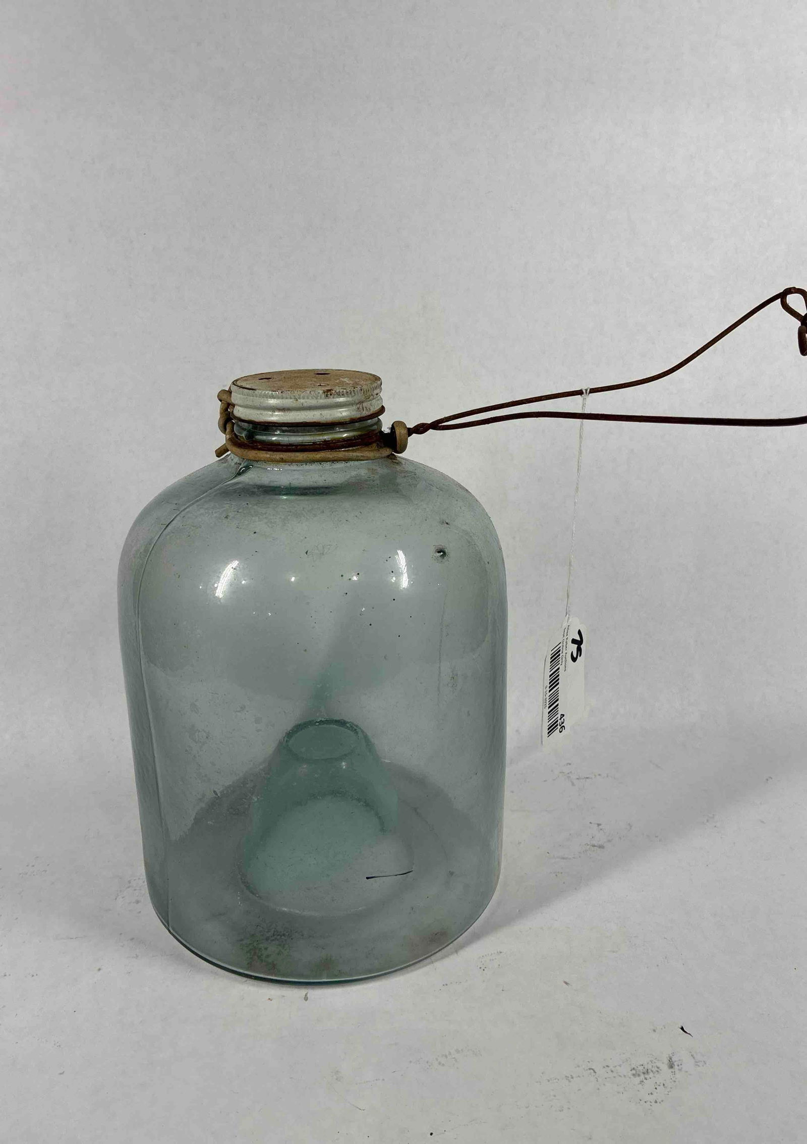 Early Glass Camp Minnow Trap w/ Bale Handle (1 of 4)