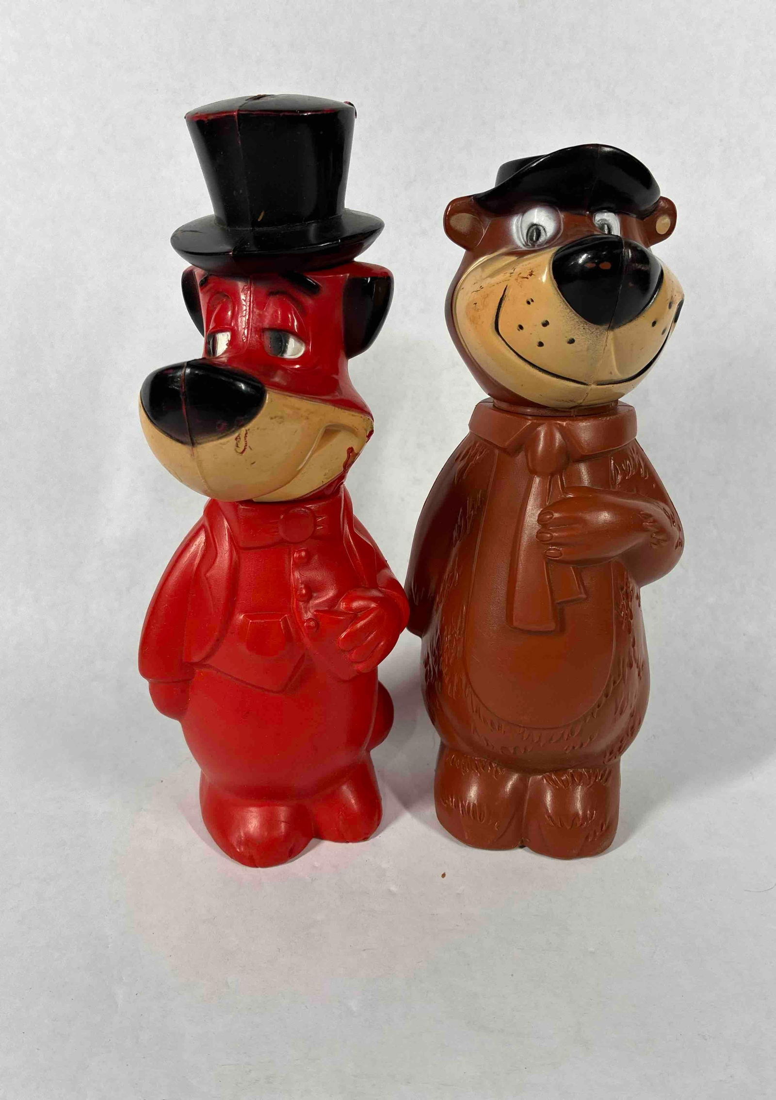 1960's Huckleberry Hound and Yogi Bear Plastic Coin Banks (1 of 4)