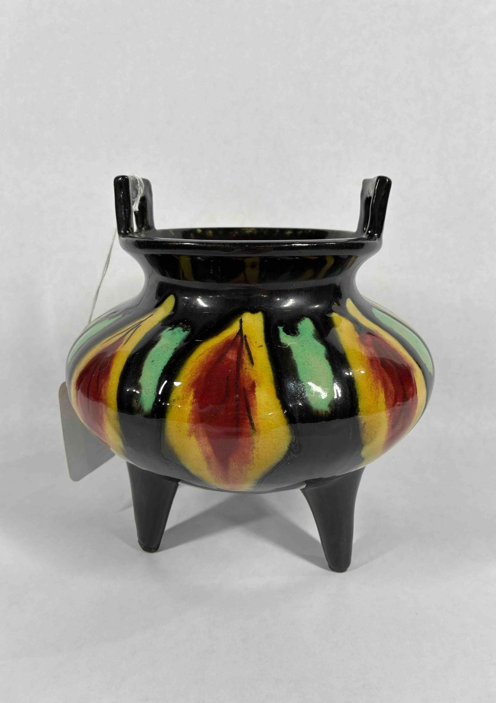Footed 1960s Ceramic HD Henri French Urn: Bottom is marked. Great color and glaze with two handles and three feet. 7.5 inches tall