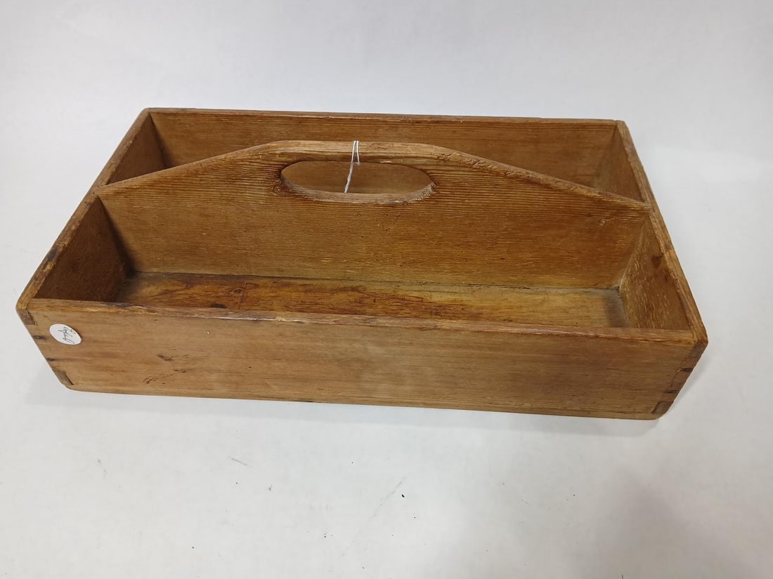 Oak Sectioned Carrying Caddy: Dovetailed corners with slim hole handle. 16x9x5
