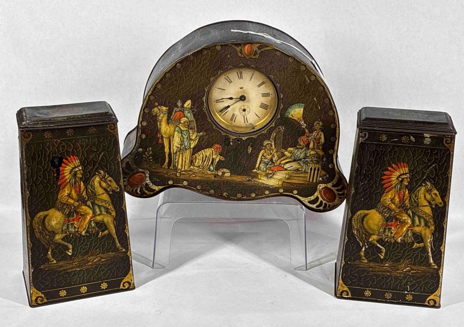 Victory V Gums & Lozenges Advertising Tins and Novelty Clock (1 of 8)