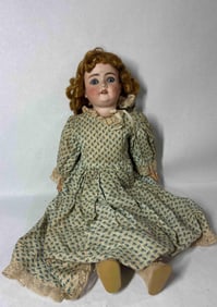 Schoenau & Hoffmeister German Doll
