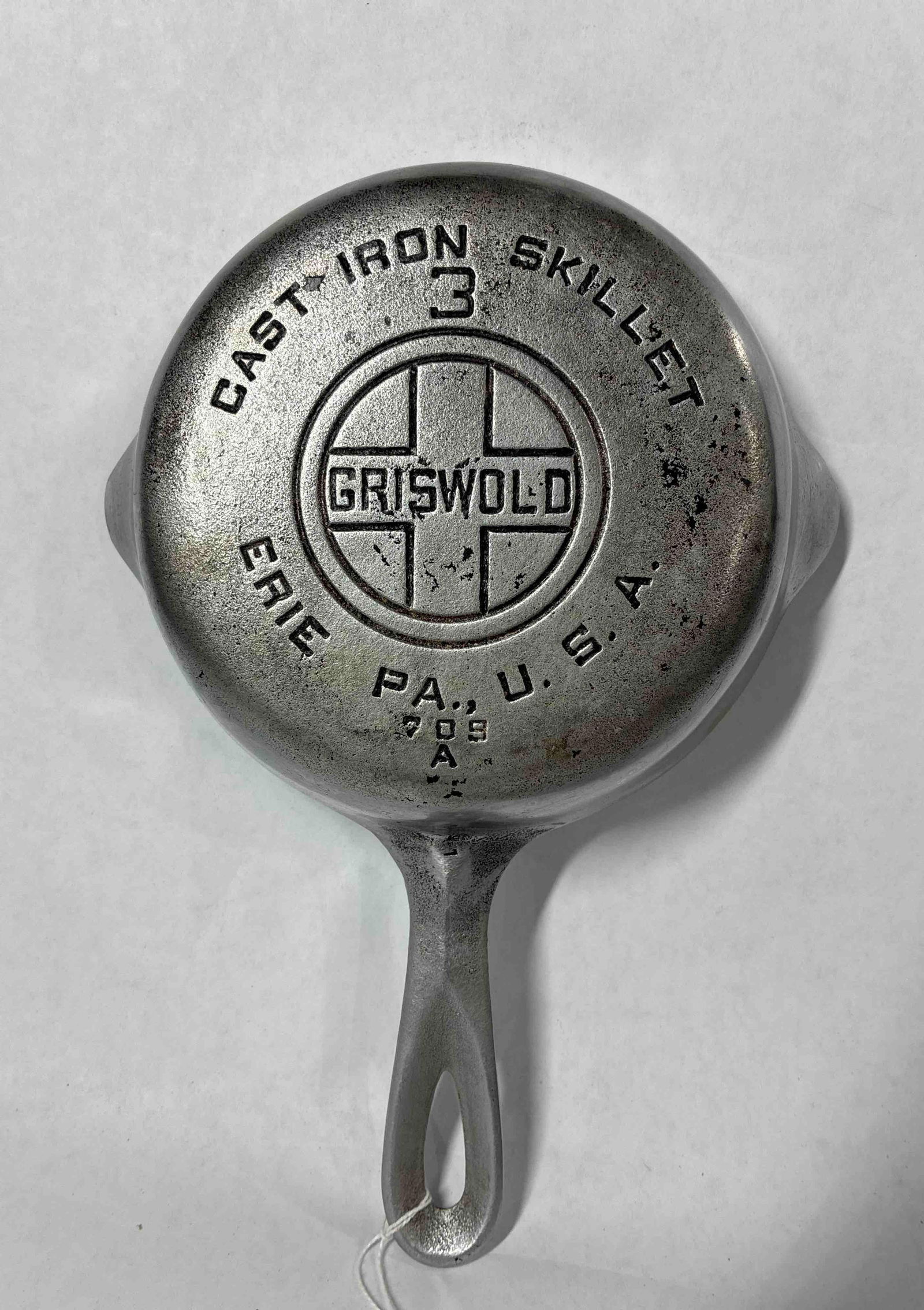 Griswold Cast Iron #3 Chrome Plated Skillet (1 of 4)