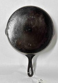Wapak #9 Cast Iron Skillet