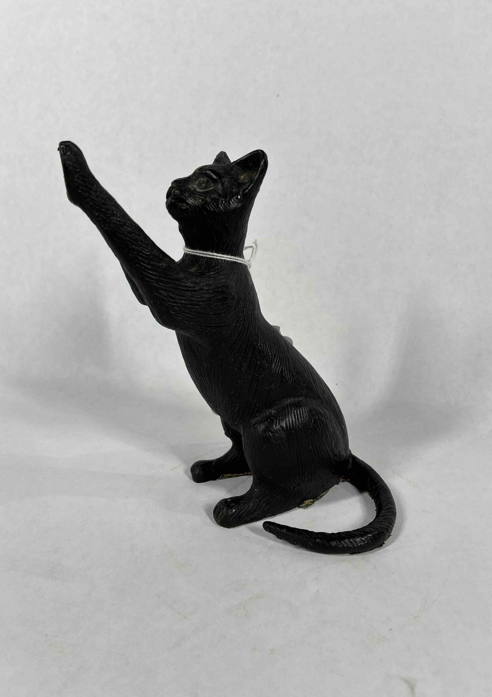 Cast Iron Cat (1 of 4)