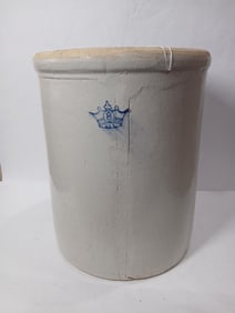 USA Crown 8 Gallon Crock