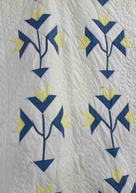 Tulip Hand AMish Stitched Quilt