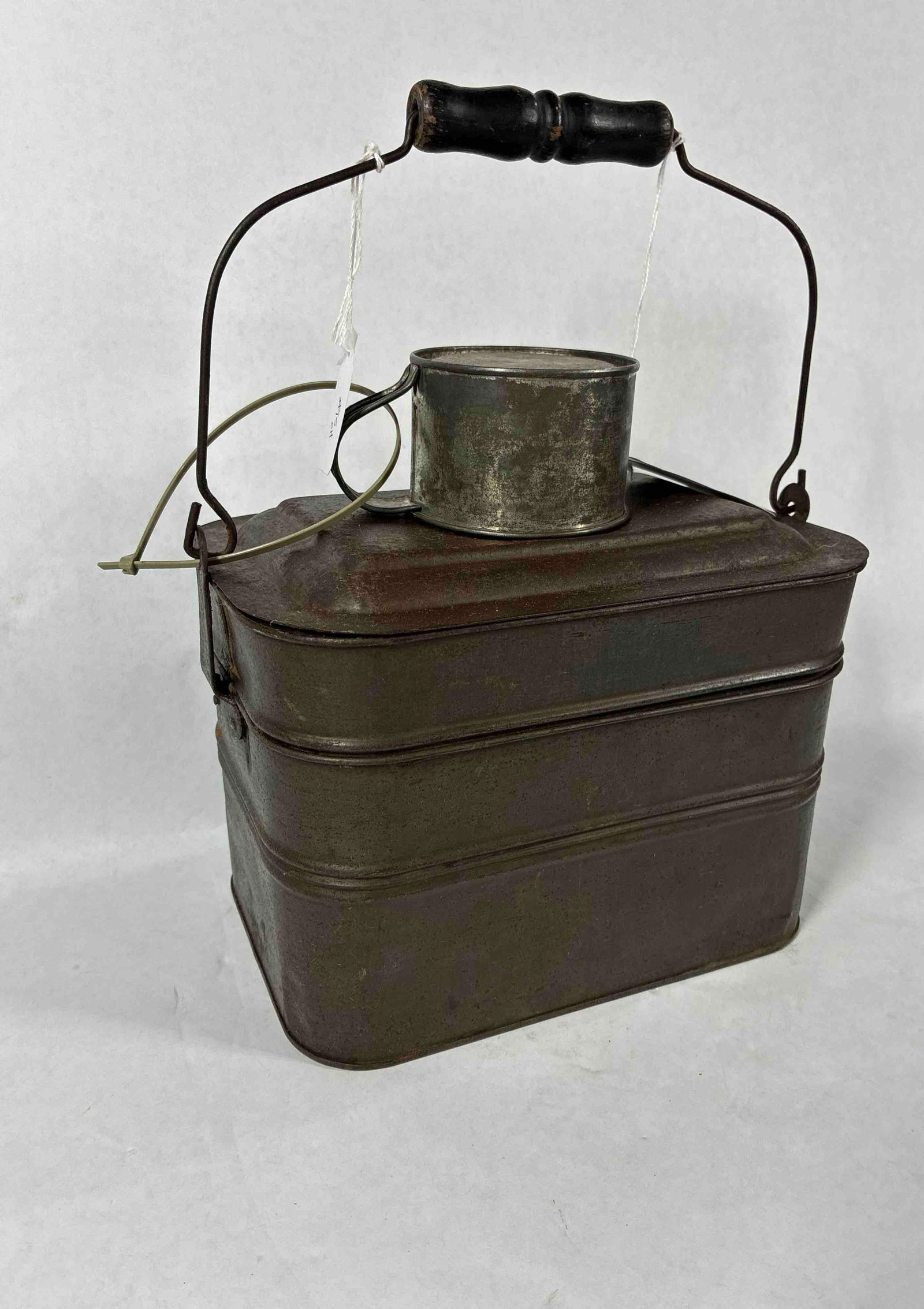 Miners Tin Lunch Pail (1 of 7)