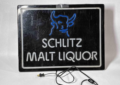 Schlitz Malt Liquor Lighted Sign
