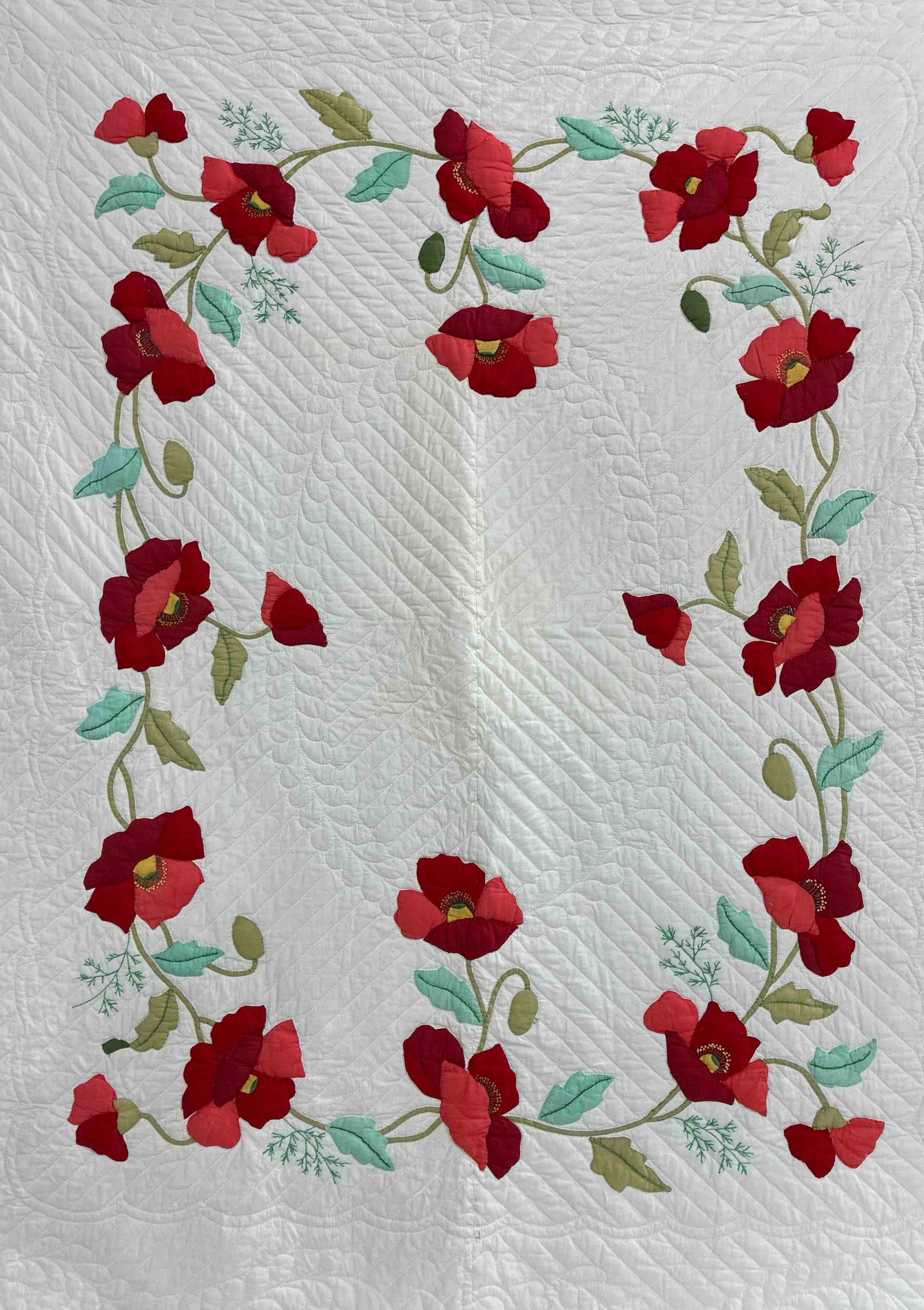 Hand Stitched Poppy Applique Quilt: Several small stains 75x88.