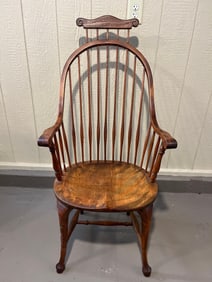 MAPLE COMB BACK WINDSOR CHAIR