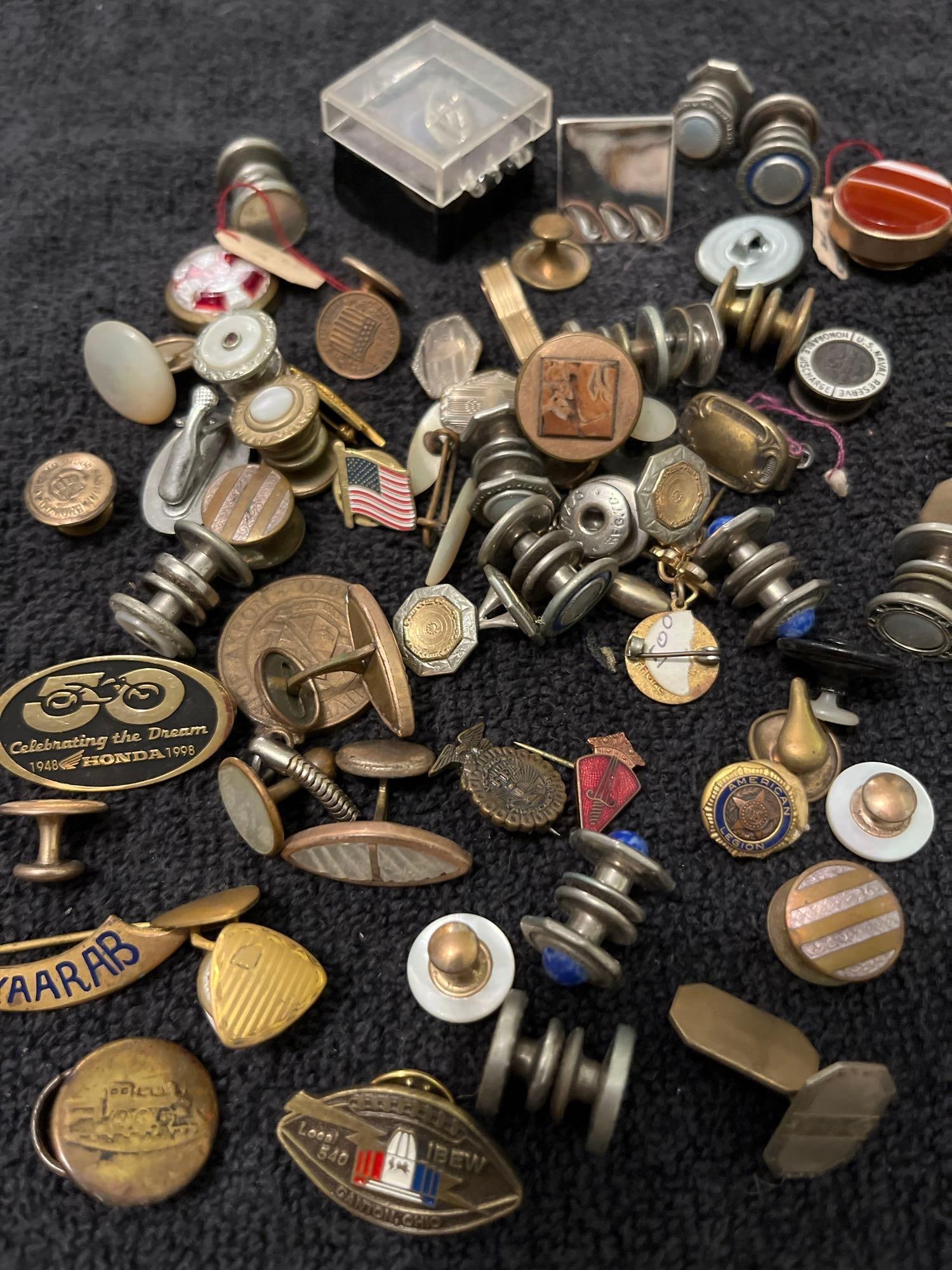 CUFFLINKS, PINS, AND BUTTONS (1 of 6)