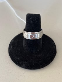 STERLING SILVER HEART BAND