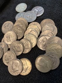 32-KENNEDY HALF DOLLARS