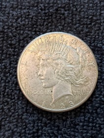 1928 SILVER PEACE DOLLAR