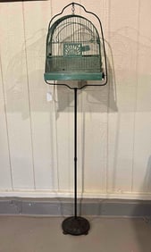 ANTIQUE CROWN METAL BIRDHOUSE ON STAND