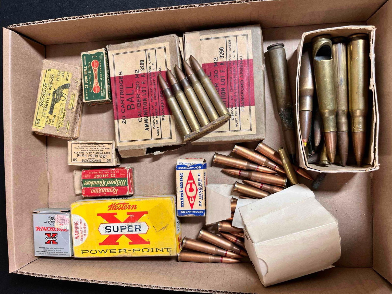 CARTRIDGES, WINCHESTER, AND WESTERN AMMO (1 of 8)